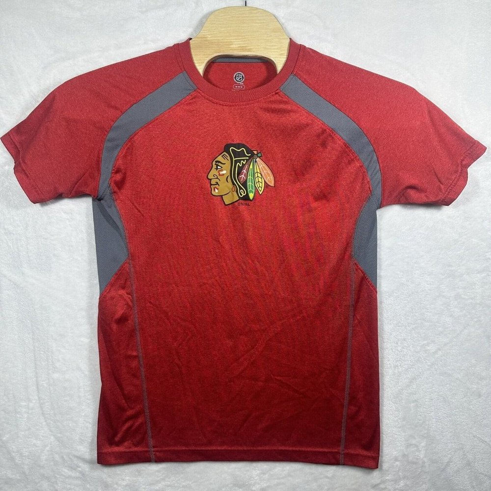 NHL Chicago Blackhawks Shirt Mens M‎ Red Gray Short Sleeve Shirt